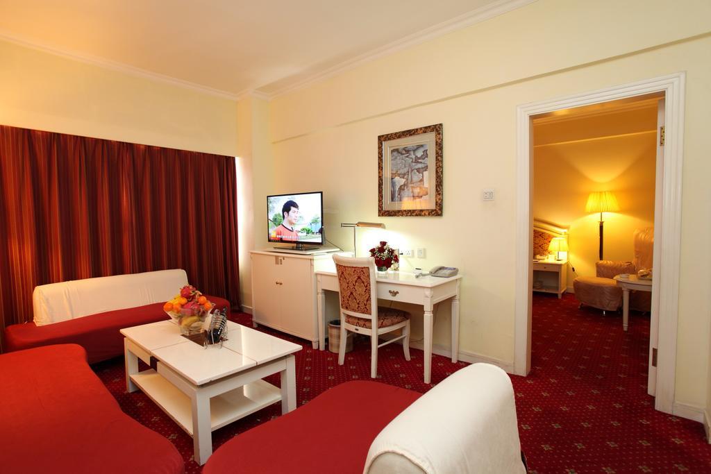 Milky Way Hotel Харбин Экстерьер фото
